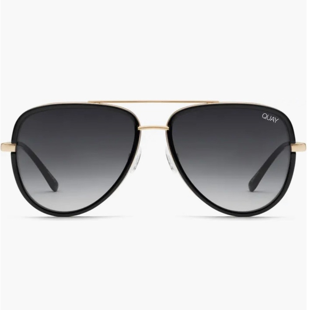 NWT Quay and Diff Sunglasses